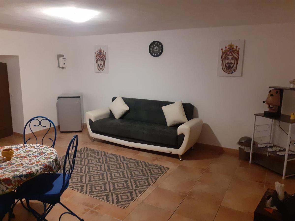 Sicilia Bedda Apartment Palermo Bagian luar foto